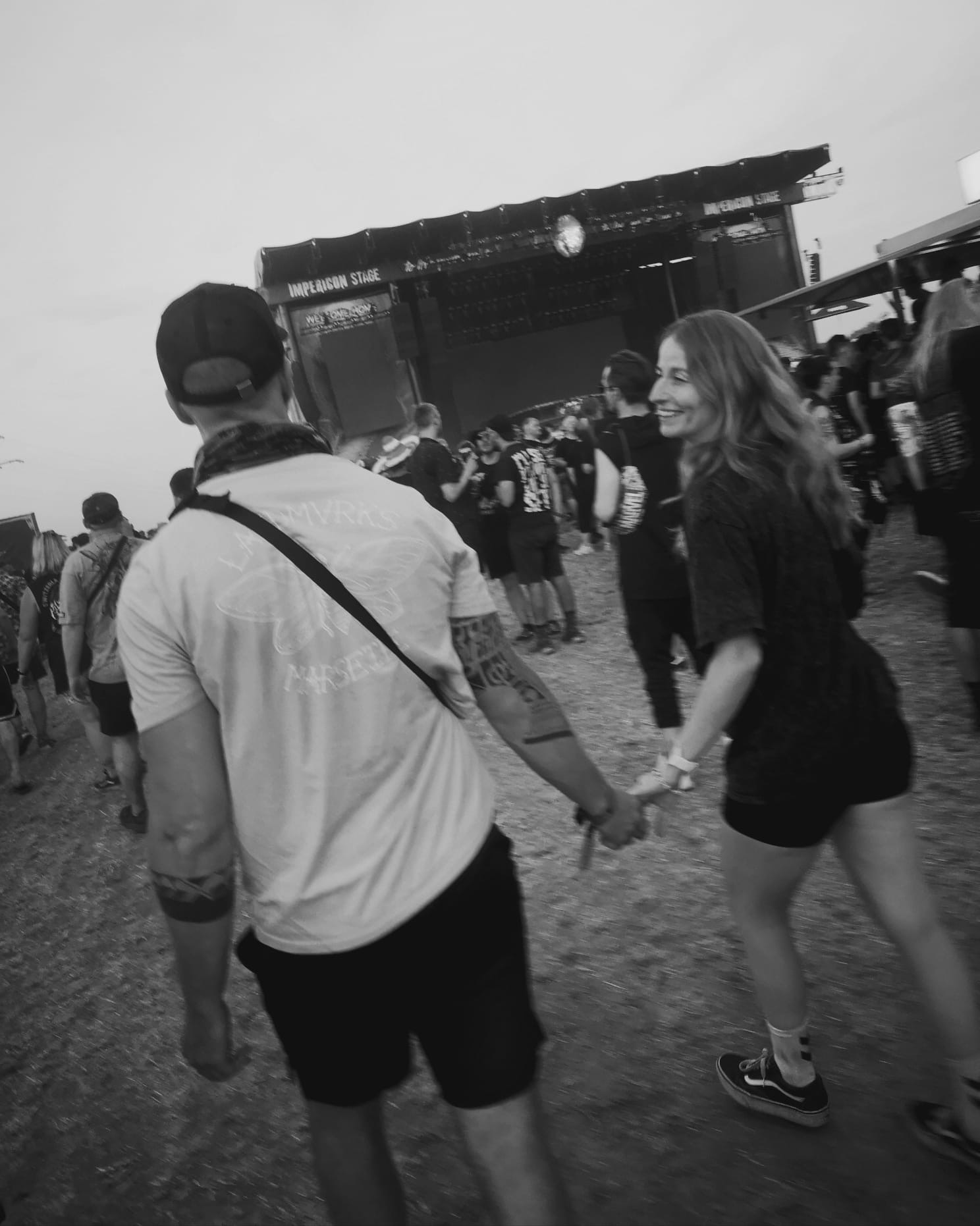 Unser Verlobungsfoto - Zwei Metal-Fans auf dem Weg zur Hochzeit